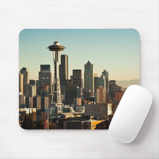 Im Stadtzentrum gelegene Seattle-Skyline und Mousepad (Mit Mouse)
