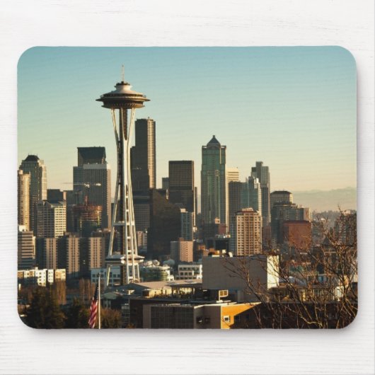Im Stadtzentrum gelegene Seattle-Skyline und Mousepad (Vorne)