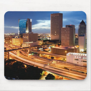 Im Stadtzentrum gelegene Stadt-Ansicht Mousepad