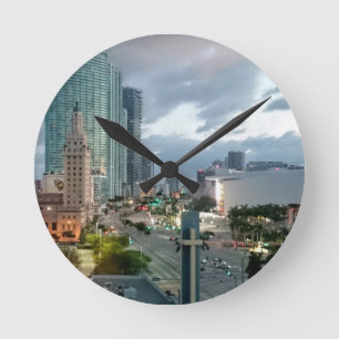 Im Stadtzentrum gelegenes Miami Runde Wanduhr
