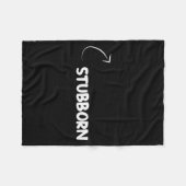 I'm Stubborn Funny Ity Character Reference  Fleecedecke (Vorderseite (Horizontal))