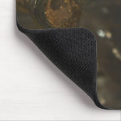 Im Untergrund Weinkeller: Flaschen Mousepad (Ecke)