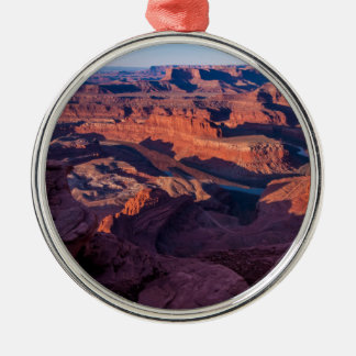 Im Voraus bezahlte Leistungs-Punkt-Sonnenaufgang - Silbernes Ornament