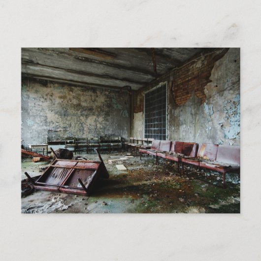 Im Wartesaal des Zerfall Postkarte (Vorderseite)