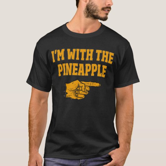 I'm With The Pineapple Funny Couple Halloween T-Shirt (Vorderseite)