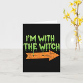 I'm With The Witch Halloween Couples Matching Soky Karte (Gelbe Blume)