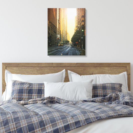im Zentrum von Dallas, TX bei Sonnenaufgang- Leinw Leinwanddruck (Insitu (Schlafzimmer))