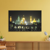 Imam Reza Shrine Complex nachts, Mashhad, Leinwanddruck (Insitu (Wohnzimmer))