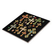 Imitate Birthstone Kreuze und lose Edelsteine auf  Fliese (Seite)