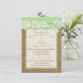 IMITATE Burlap Ivory Lace, Green Baby Dusche einla Einladung (Stehend Vorderseite)