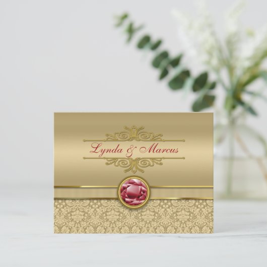 Imitate Dark Ruby Red Gemstone Metallic Gold Damas Postkarte (Stehend Vorderseite)