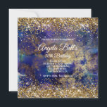 Imitate Funkelnd Gold Glitzer Indigomarborn Monogr Einladung<br><div class="desc">Eine elegante mit Monogramm 50. Geburtstagseinladung für sie. Imitate glänzen goldfarbenen Glitzer mit Glitzern gegen ein einzigartiges indigoblau, lila, türkisfarbenes und goldfarbenes opulentes Grafikbild. Das extravagante Schwarz-Weiß-Kalligraphie-Monogramm in der Mitte kann individuell angepasst werden. Alle glänzenden goldenen Glitzer, Folien und Marmoreffekte in diesem modernen mädchenhaften Design sind mit digitaler Grafik erstellt....</div>
