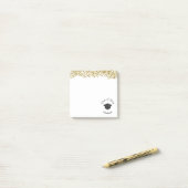 Imitate Gold Confetti & Graduation Cap Class 20xx Post-it Klebezettel (Auf Schreibtisch)