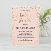 Imitate Gold Confetti Typografie Blush Baby Dusche Einladung (Stehend Vorderseite)
