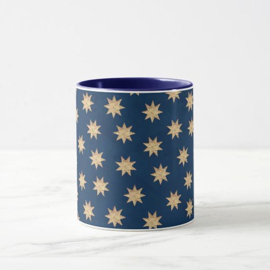 Imitate Gold Foil & Navy Blue Stars Muster Tasse (Zentrum)