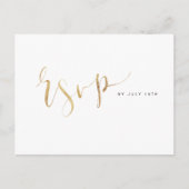 Imitate Gold Moderne einfache Script Hochzeit RSVP Einladungspostkarte (Vorderseite)