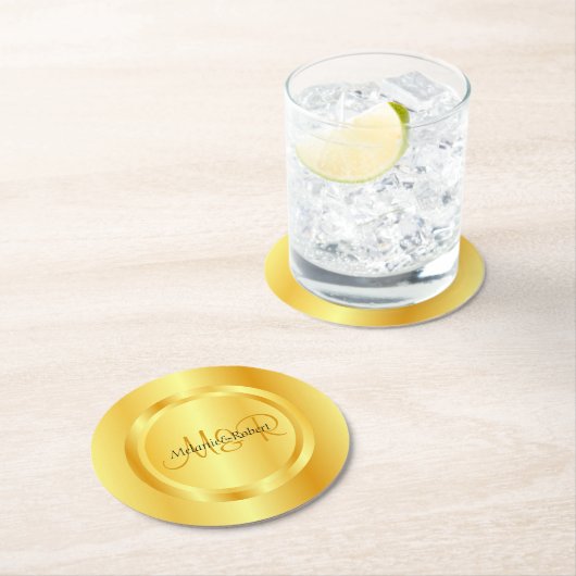 Imitate Gold Moderne Monogram Elegante Custom Temp Runder Pappuntersetzer (Vor Ort)