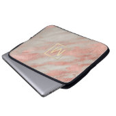 Imitate Gold Monogramm auf Rose Goldmarmor Laptopschutzhülle (Vorne Knopf)