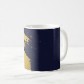 Imitate Gold Pinselstriche mit Navy Blue Backgroun Kaffeetasse (VorderseiteRechts)