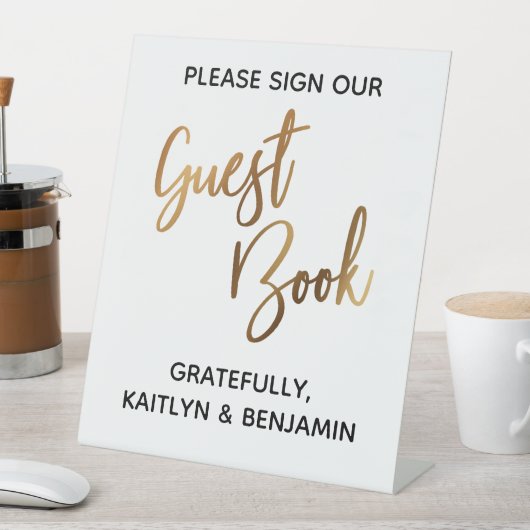 Imitate Gold Simple Typografy Gästebuch Sockelschild (In Situ)