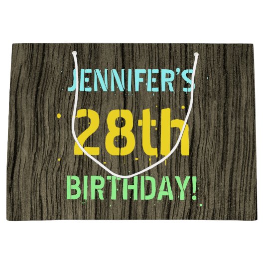 Imitate Holz, Textanstrich, 28. Geburtstag + Name Große Geschenktüte (Vorderseite)