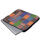 Imitate im Folklostik Patchwork Laptop Sleeve (Vorne Knopf)
