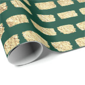 Imitate mit goldenem Muster und dunkelgrün Geschenkpapier (Rolleneckpunkt)