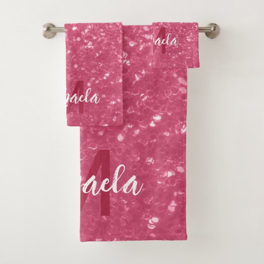 Imitate mit hellrosa Rose Glitzer Monogram Badhandtuch Set (Insitu)