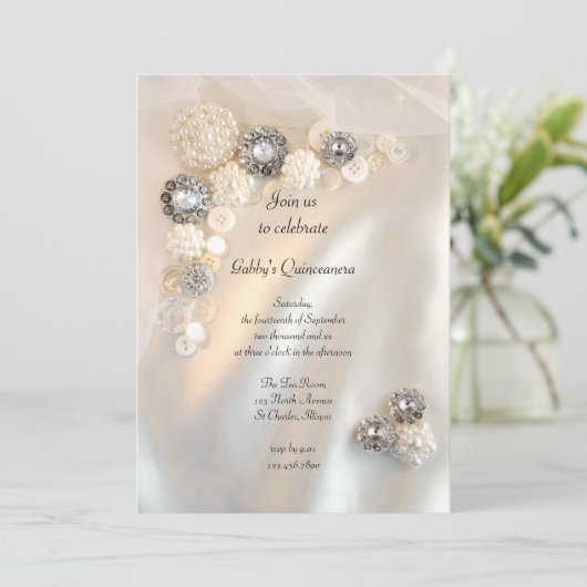 Imitate Pearl and Diamond Buttons Quinceañera Part Einladung (Stehend Vorderseite)