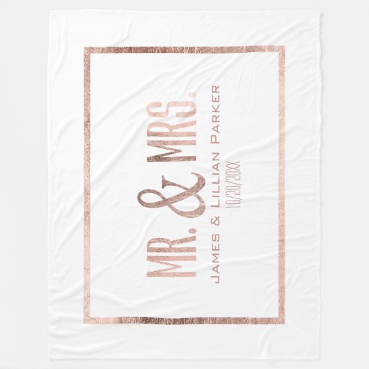 Imitate Rose Gold Mr. und Mrs. Monogram Wedding Fleecedecke (Vorderseite)
