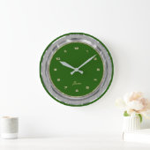 Imitate Silver & Gold Border Custom Green Backgrou Große Wanduhr (Zuhause)