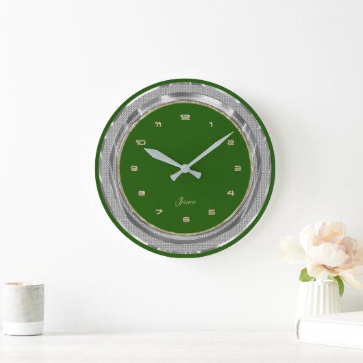 Imitate Silver & Gold Border Custom Green Backgrou Große Wanduhr (Zuhause)