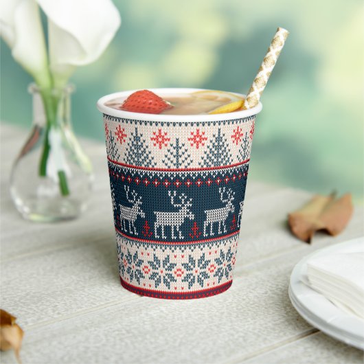 Imitate Strick Holiday Pattern Nordic Themenwelt W Pappbecher (In Situ)
