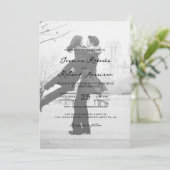 Imitate Vellum Foto glücklich je nach Hochzeit Einladung (Stehend Vorderseite)