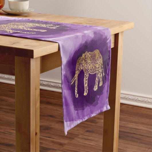 Imitatgoldstammes- Elefant lila Brushstroke Kurzer Tischläufer (Beispiel)