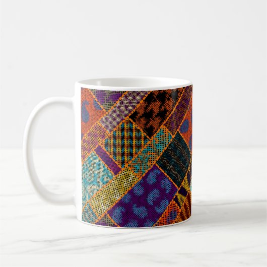 Imitation eines indischen Patchwork-Musters mit Te Kaffeetasse (Links)