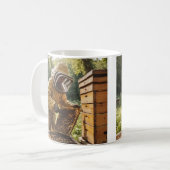Imker und Bienenstock Kaffeetasse (Vorderseite Links)