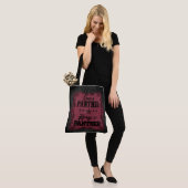 Immer eine Panther-personalisierte Tasche (Am Model)