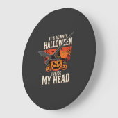 Immer Halloween-Kürbis-Hexen-Design_1 Große Wanduhr (Winkel)