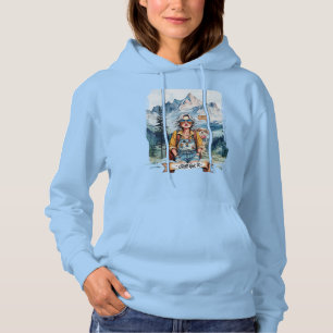 Immer noch voll dabei! Boho-Hippie-Dame beim Bergw Hoodie