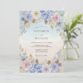 Immergrün-Rosa-Petal-Hochzeit Einladung (Stehend Vorderseite)