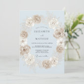 Immergrün-Rosé-Blumenkranz-Hochzeit Einladung (Stehend Vorderseite)