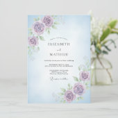 Immergrün-violette Ranunculus-Eukalyptus-Hochzeit Einladung (Stehend Vorderseite)