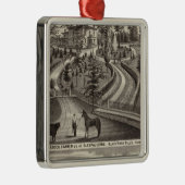 Immergrüner Bauernhof auf lager, Res Silbernes Ornament (Rechts)