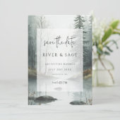 Immergrüner Nebel | Rustikale Wald QR Save-the-Dat (Stehend Vorderseite)