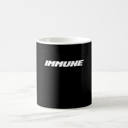 Immun gegen das Corona-Virus Kaffeetasse (Mittel)