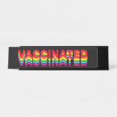 Impfstoff-Stolz quee Regenbogenfarben schwarz Schreibtischnamensplakette (Vorderseite )