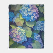 Impressionist Blue Hydrangeas Fleecedecke (Vorderseite)