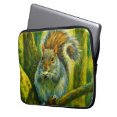 Impressionistisches Eichhörnchen in Forest Foliage Laptopschutzhülle (Vorderseite Links)