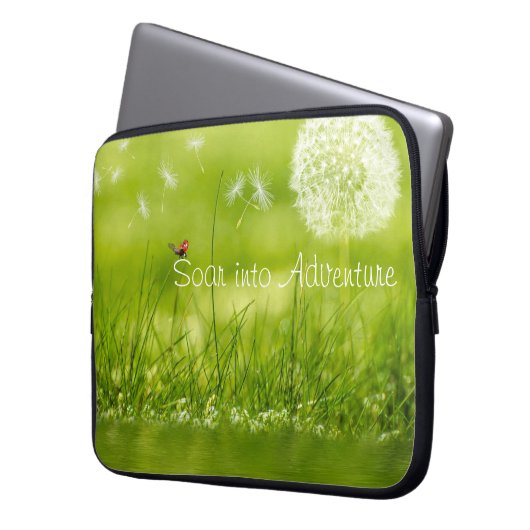 In Abenteuer einsteigen Laptopschutzhülle (Vorderseite Links)